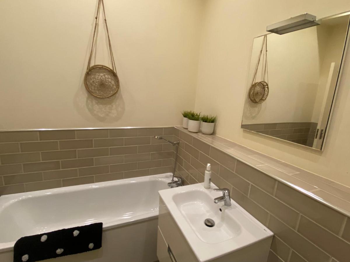Modern Flat In Leeds City Centre, Great For Business And Pleasure Esterno foto